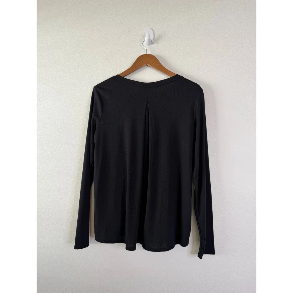 NWT Mondetta Black Long Sleeve Performance Top Size L Tencel Anti-Odor